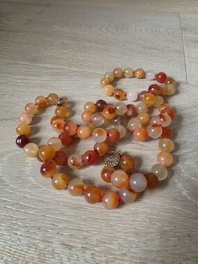 Vintage Handcrafted Orange Agate Bead Necklace with Floral Clasp